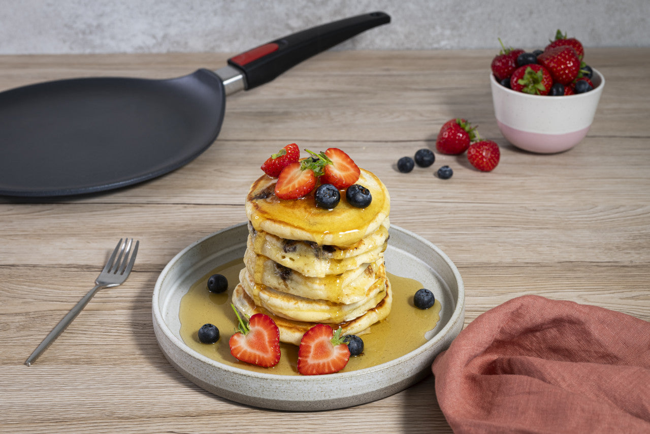 Woll Diamond Lite Crepe Pan 26cm Detachable Handle