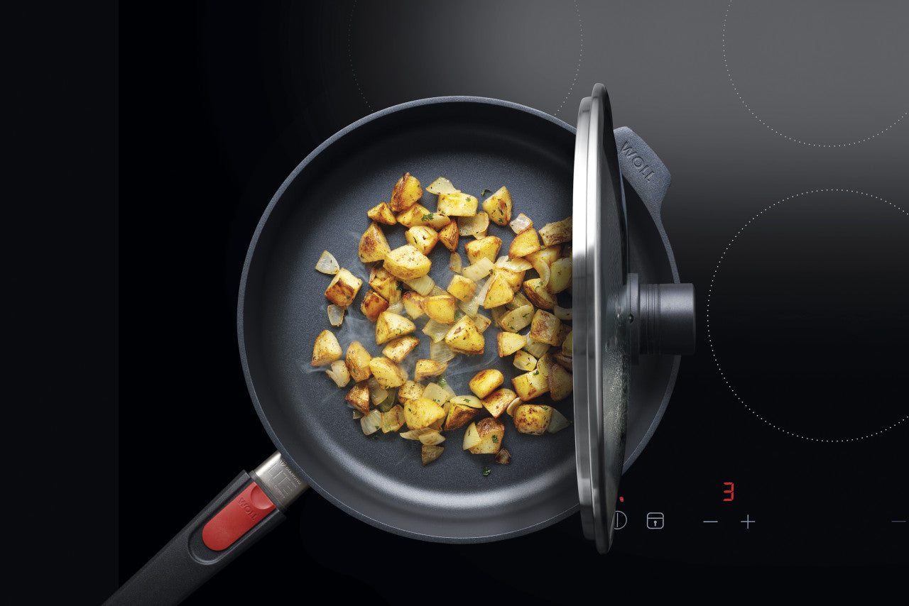 Woll Diamond Lite Saute Pan Smart Lid
