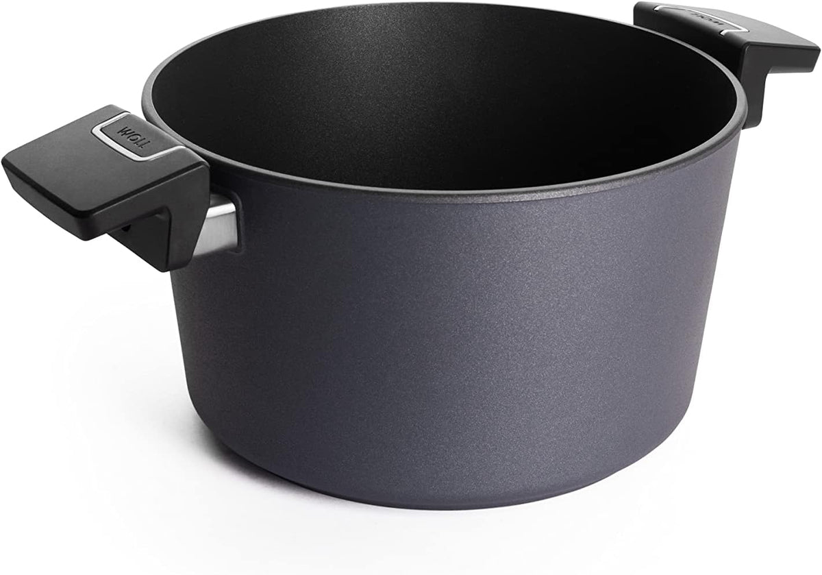 Woll Diamond Lite Dutch Ovens Black Handle